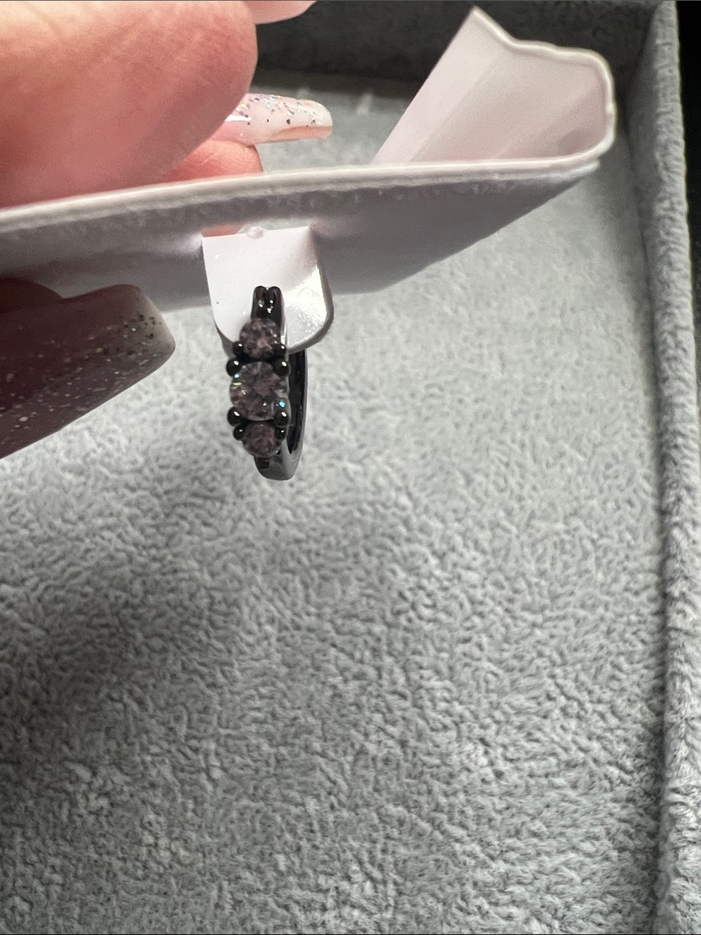 Black Hoop Earrings with Three Sparkling Pink Stones